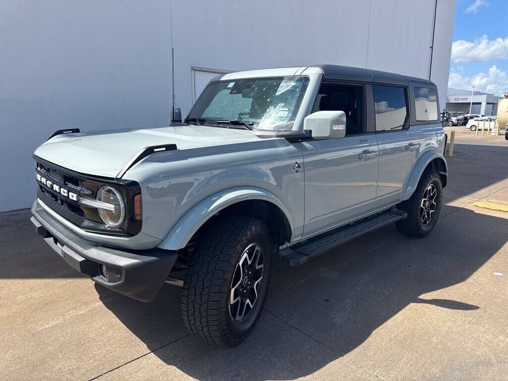 2023 FORD Bronco
