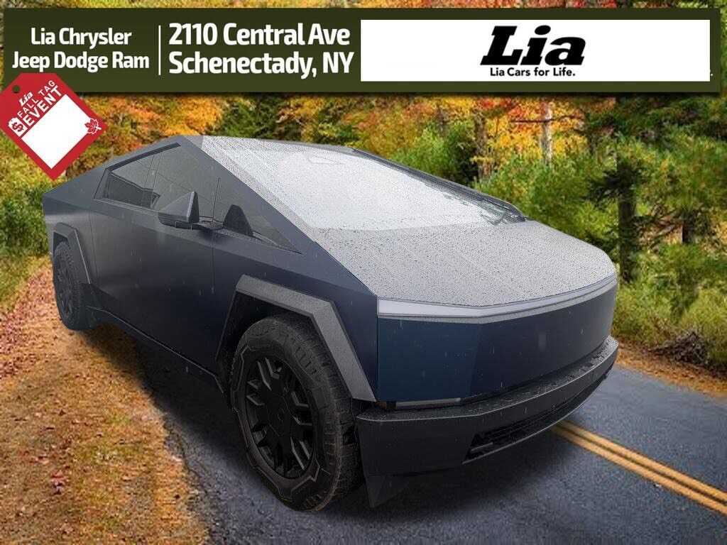 2024 TESLA Cybertruck