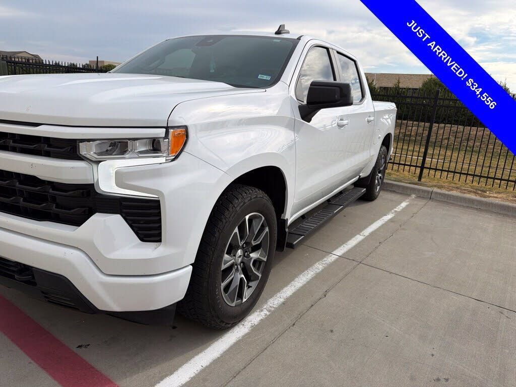 2022 CHEVROLET Silverado