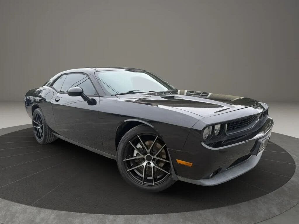 2011 DODGE Challenger