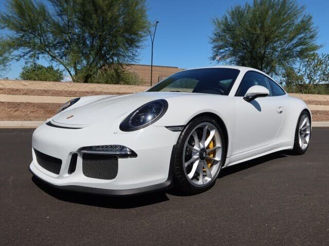 2016 PORSCHE 911