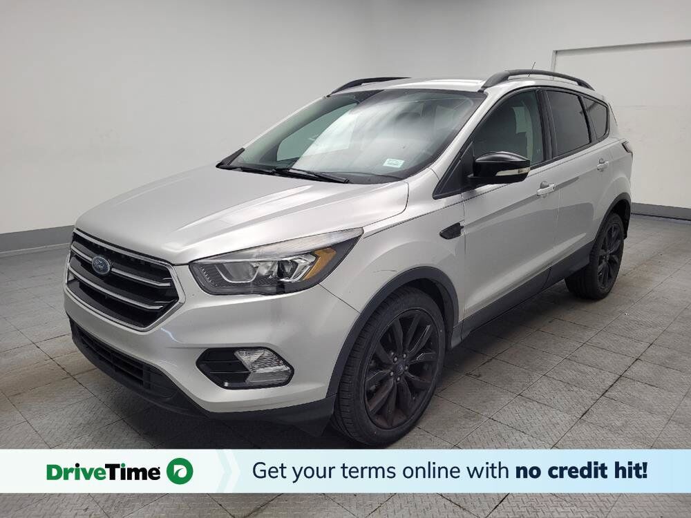 2017 FORD Escape