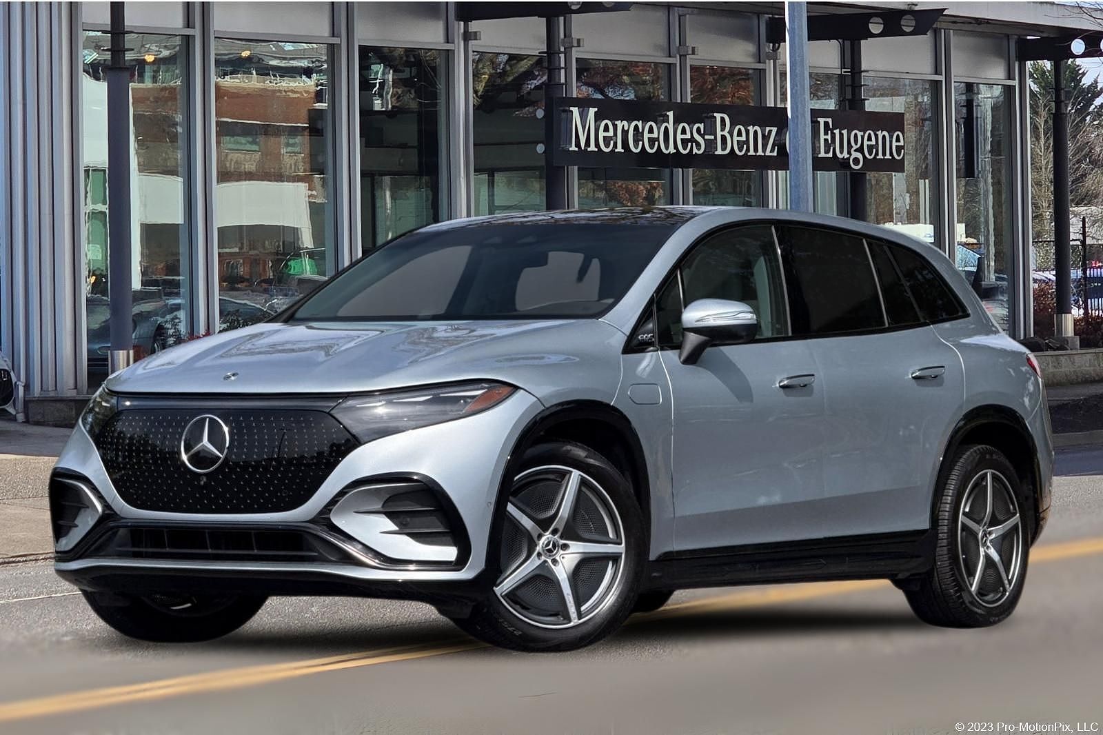 2023 MERCEDES-BENZ EQS-Class SUV