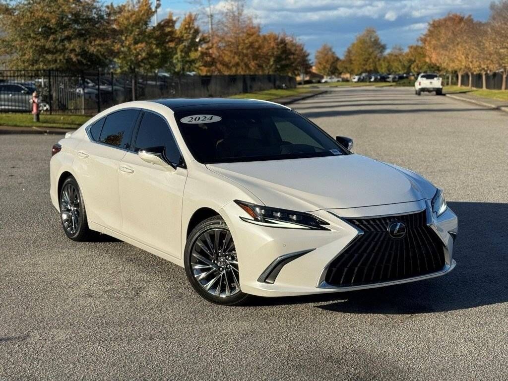 2024 LEXUS ES