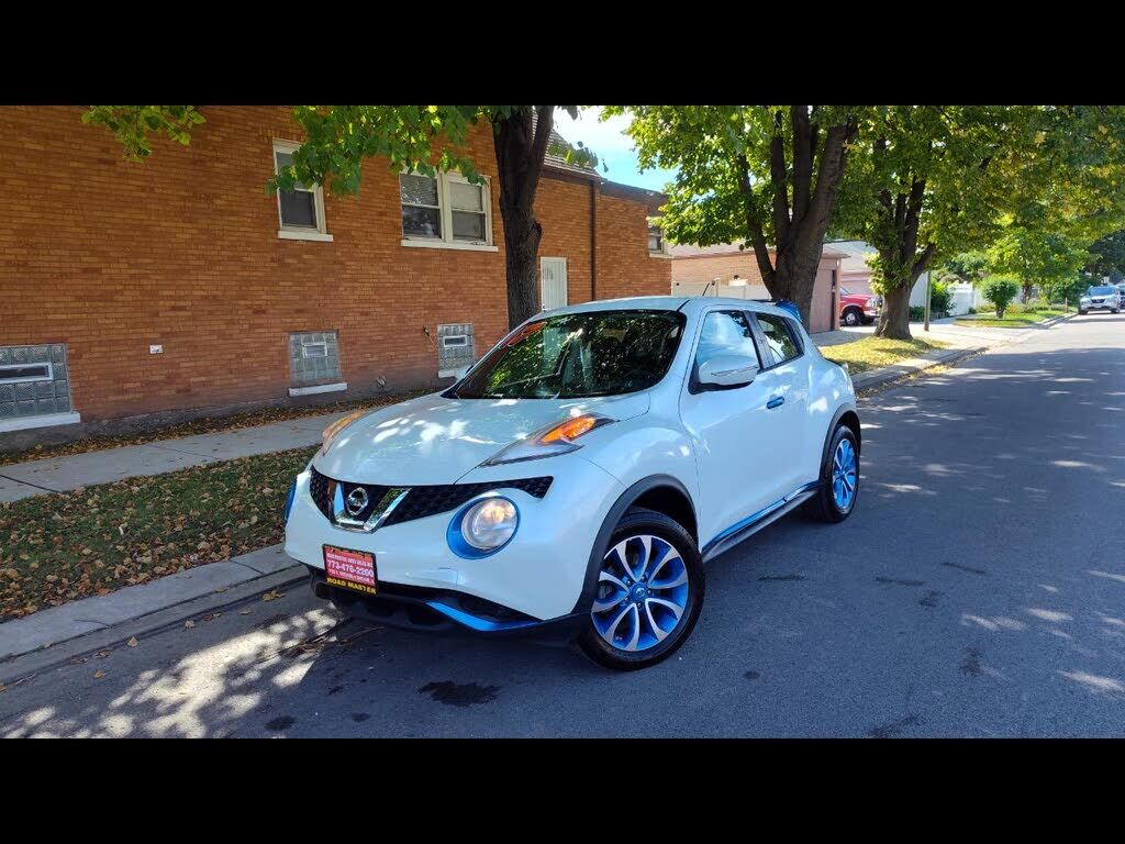 2017 NISSAN Juke