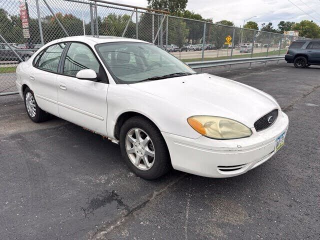2006 FORD Taurus