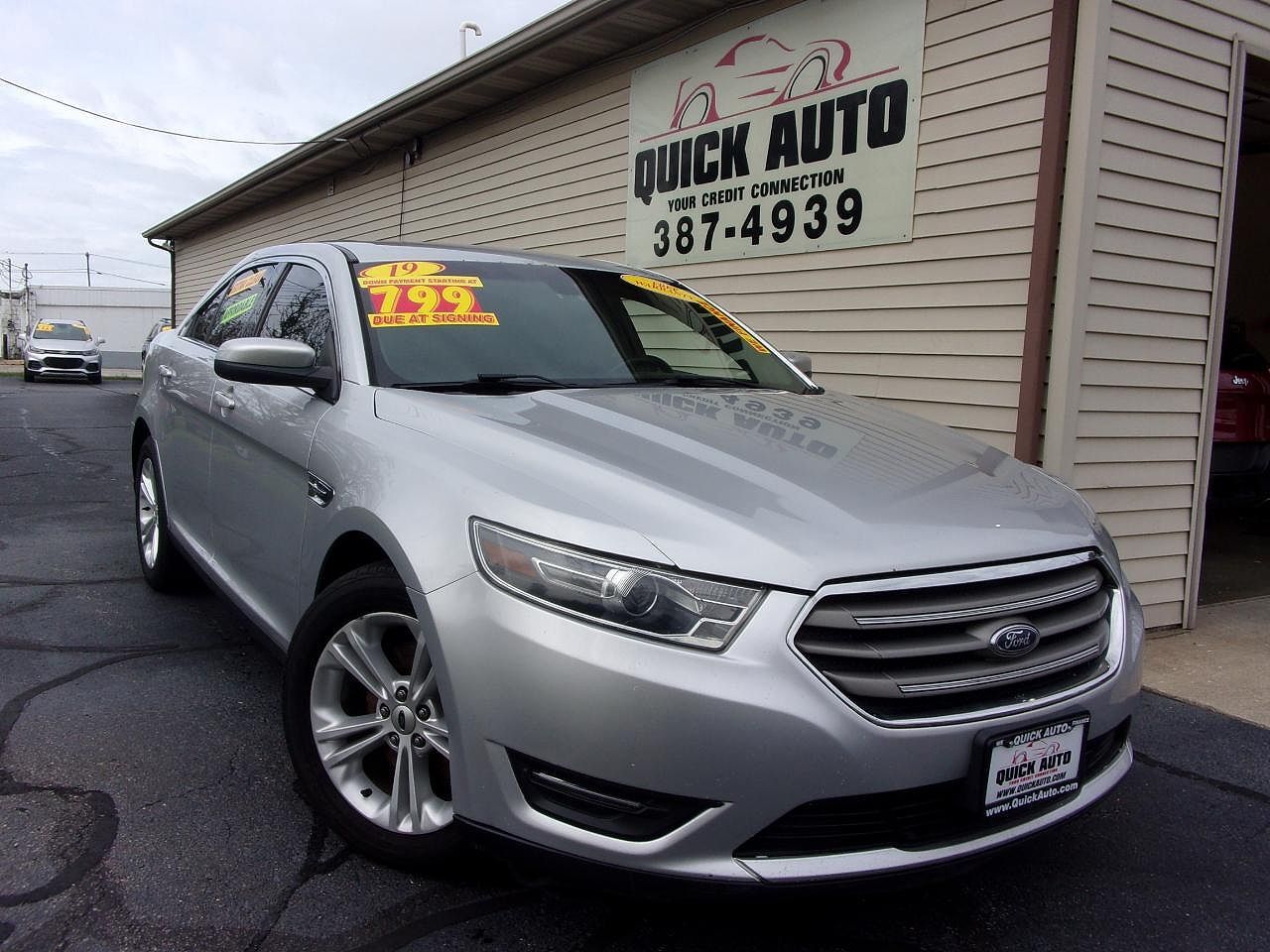 2019 FORD Taurus