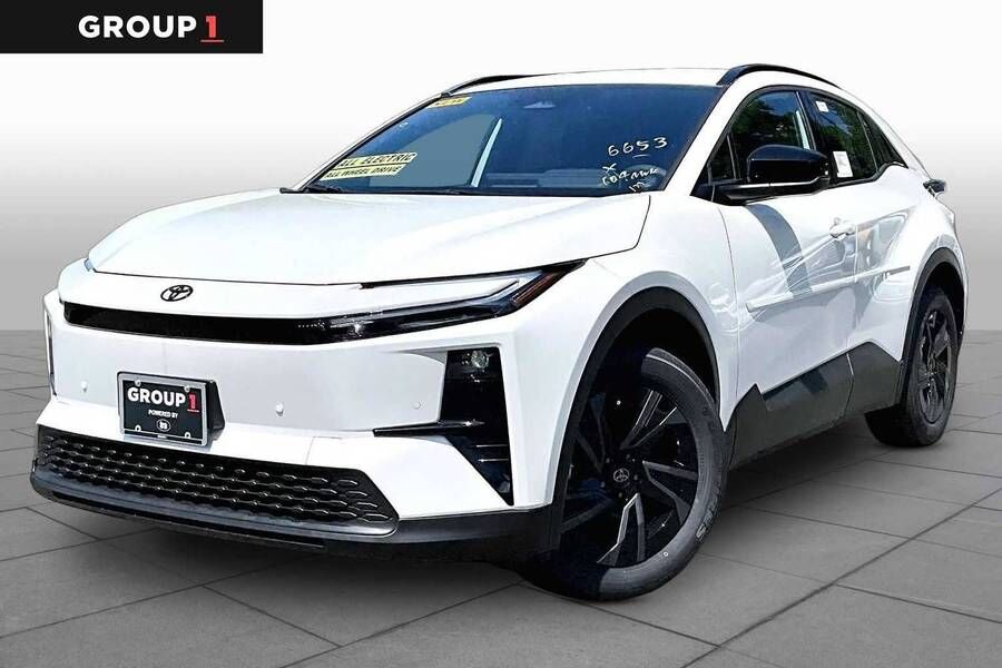 2026 TOYOTA C-HR