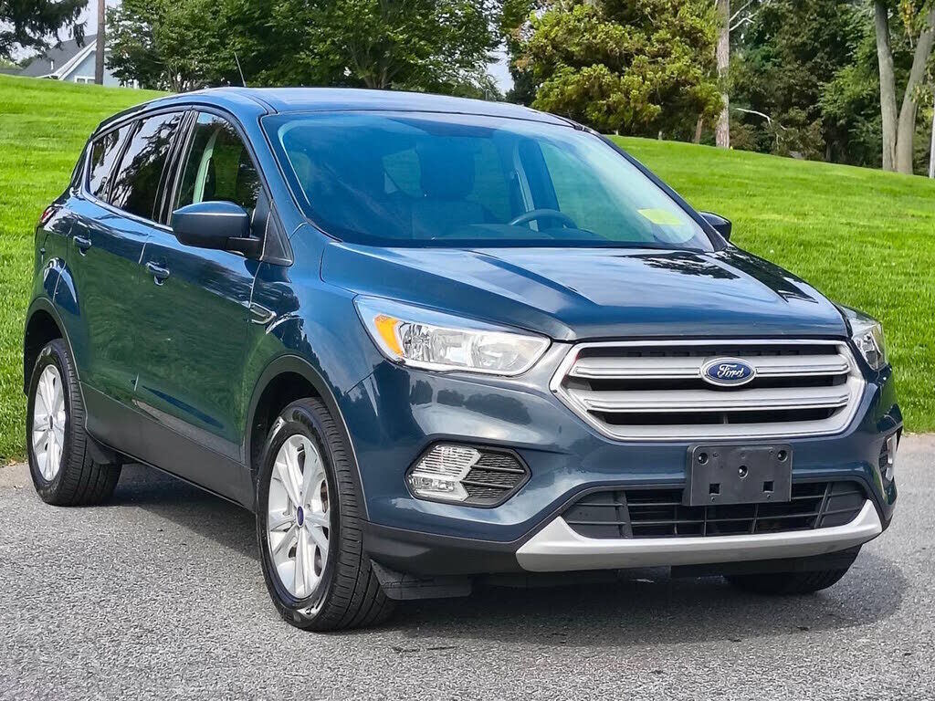 2019 FORD Escape