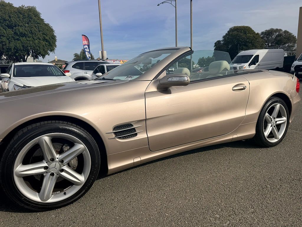 2005 Mercedes-Benz SL-Class