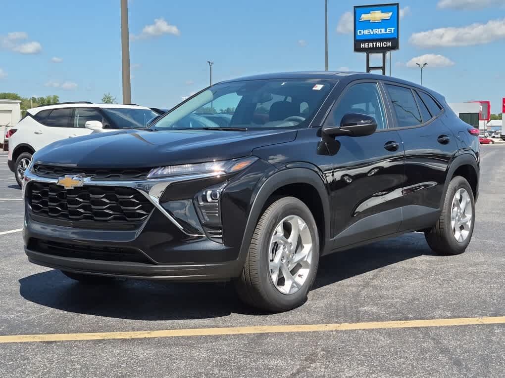 2026 CHEVROLET Trax