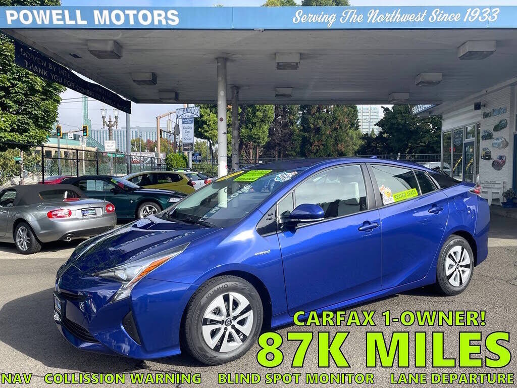 2017 TOYOTA PRIUS