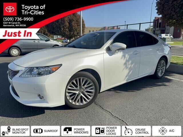 2015 LEXUS ES