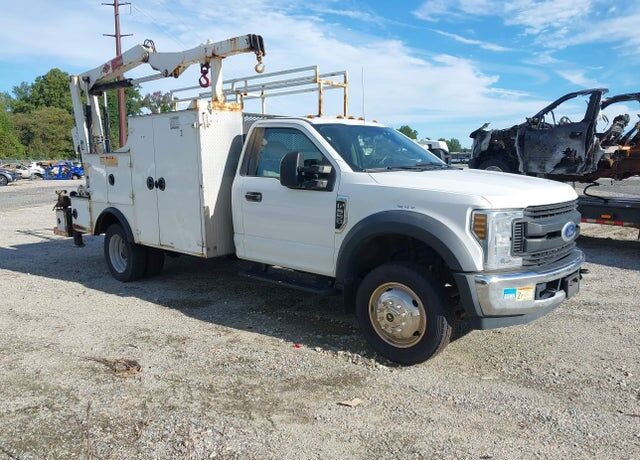 2019 FORD F-550