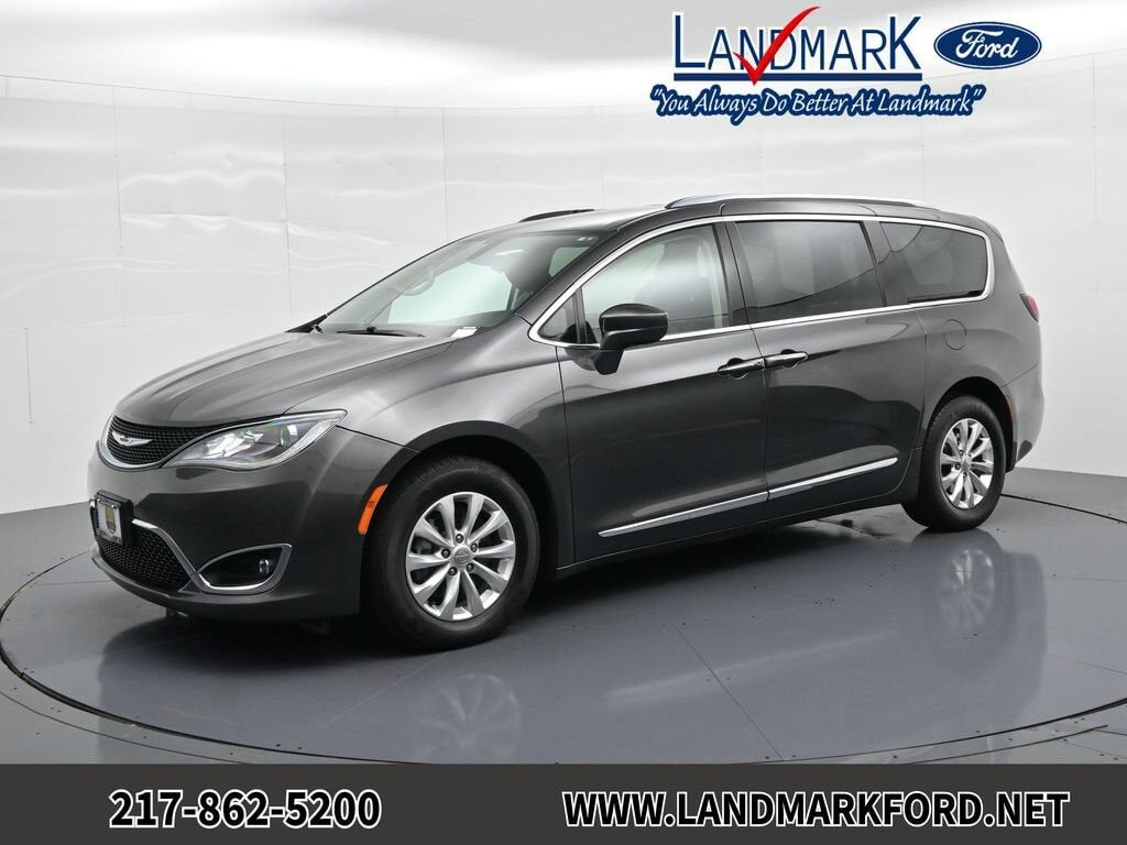 2018 CHRYSLER Pacifica