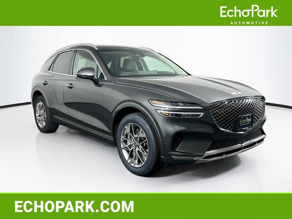 2025 GENESIS GV70