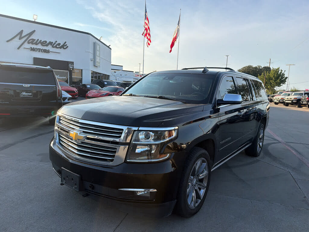 2016 CHEVROLET Suburban