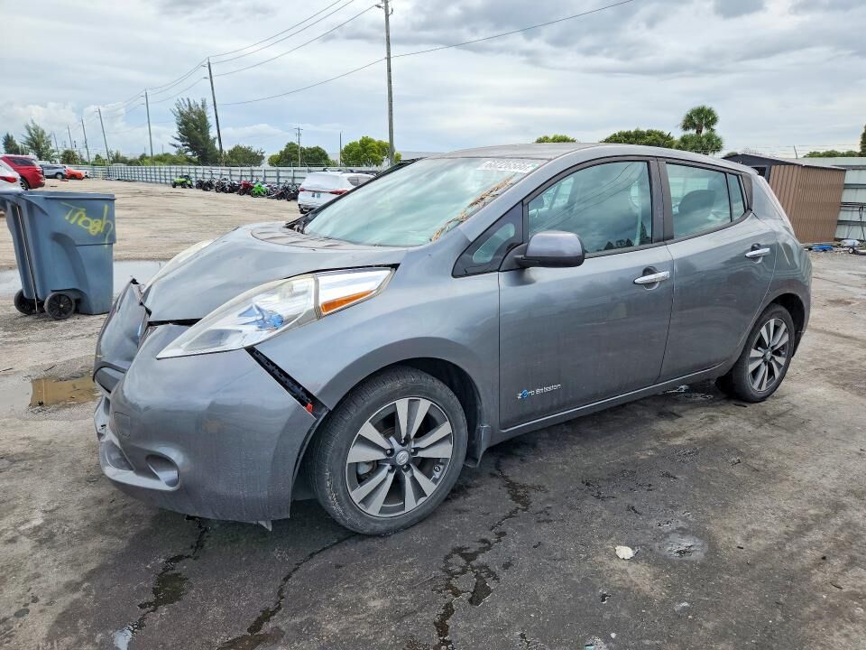 2015 NISSAN Leaf