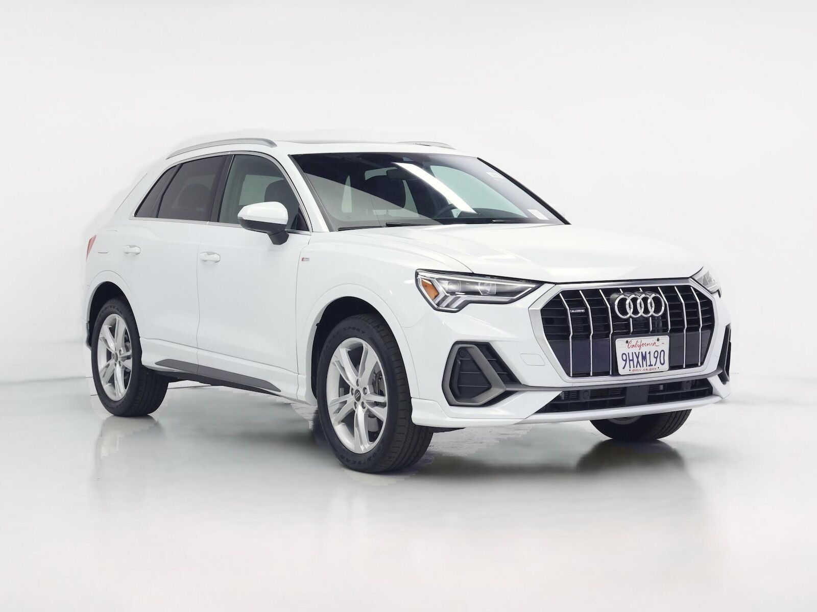 2023 AUDI Q3