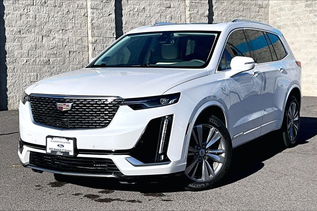 2023 CADILLAC XT6