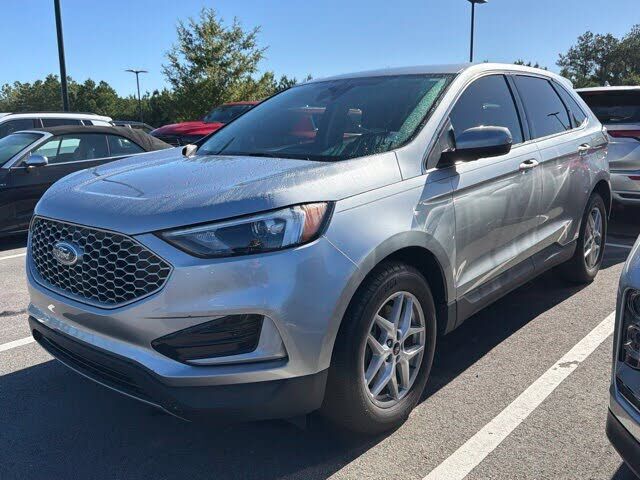 2023 FORD Edge