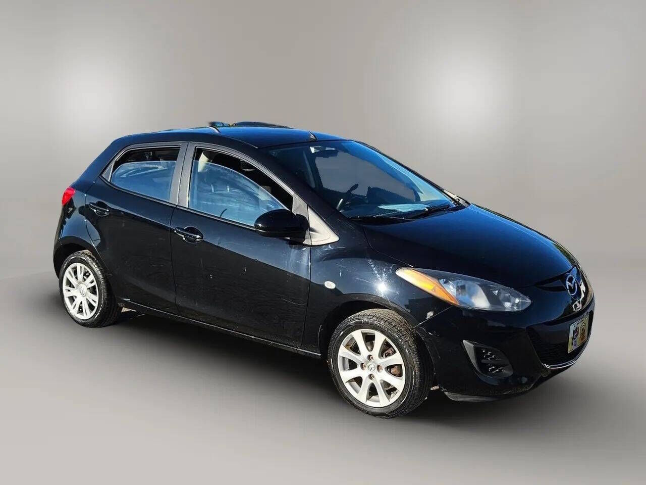 2012 MAZDA Mazda2