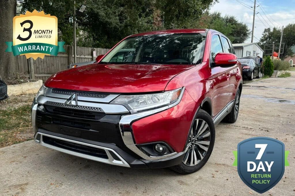2020 MITSUBISHI Outlander