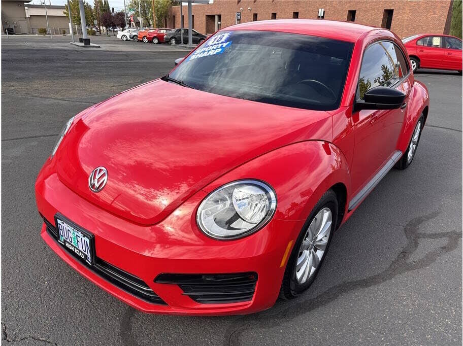 2018 VOLKSWAGEN Beetle