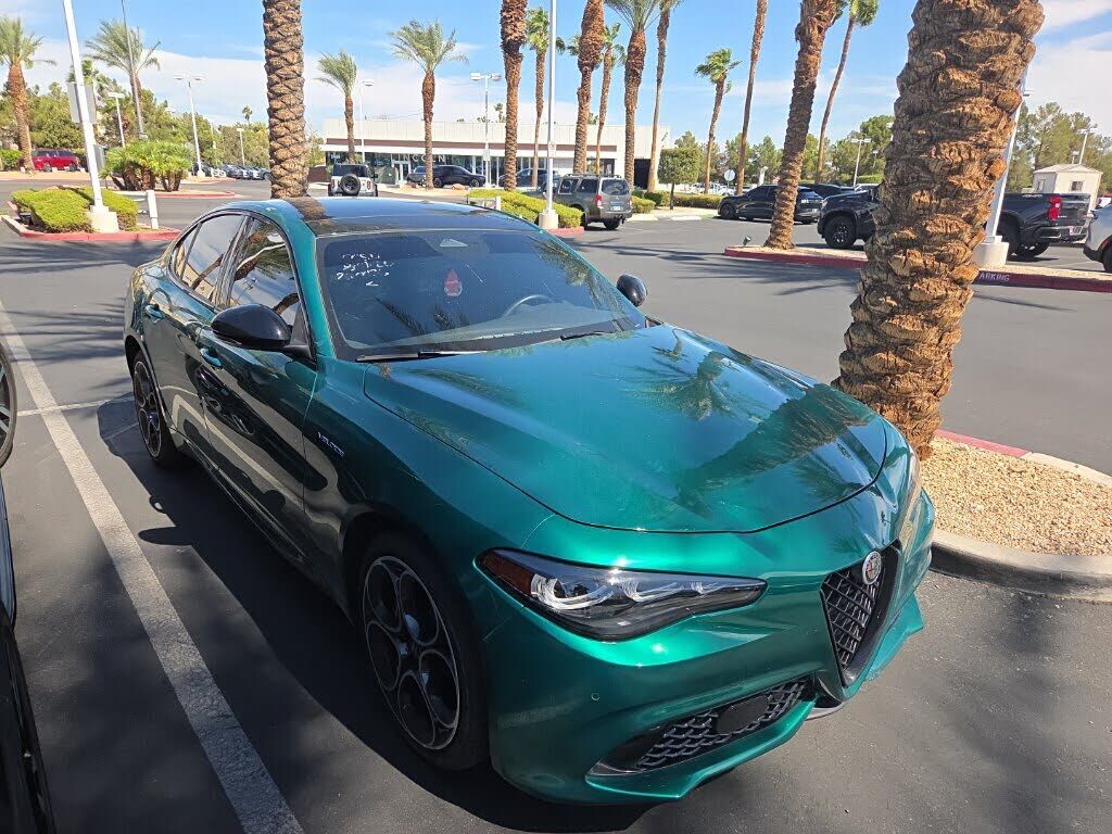 2025 ALFA ROMEO Giulia
