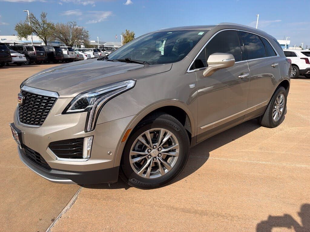 2022 CADILLAC XT5