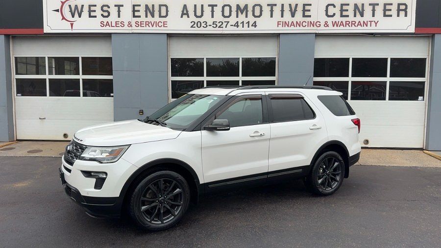 2019 FORD Explorer