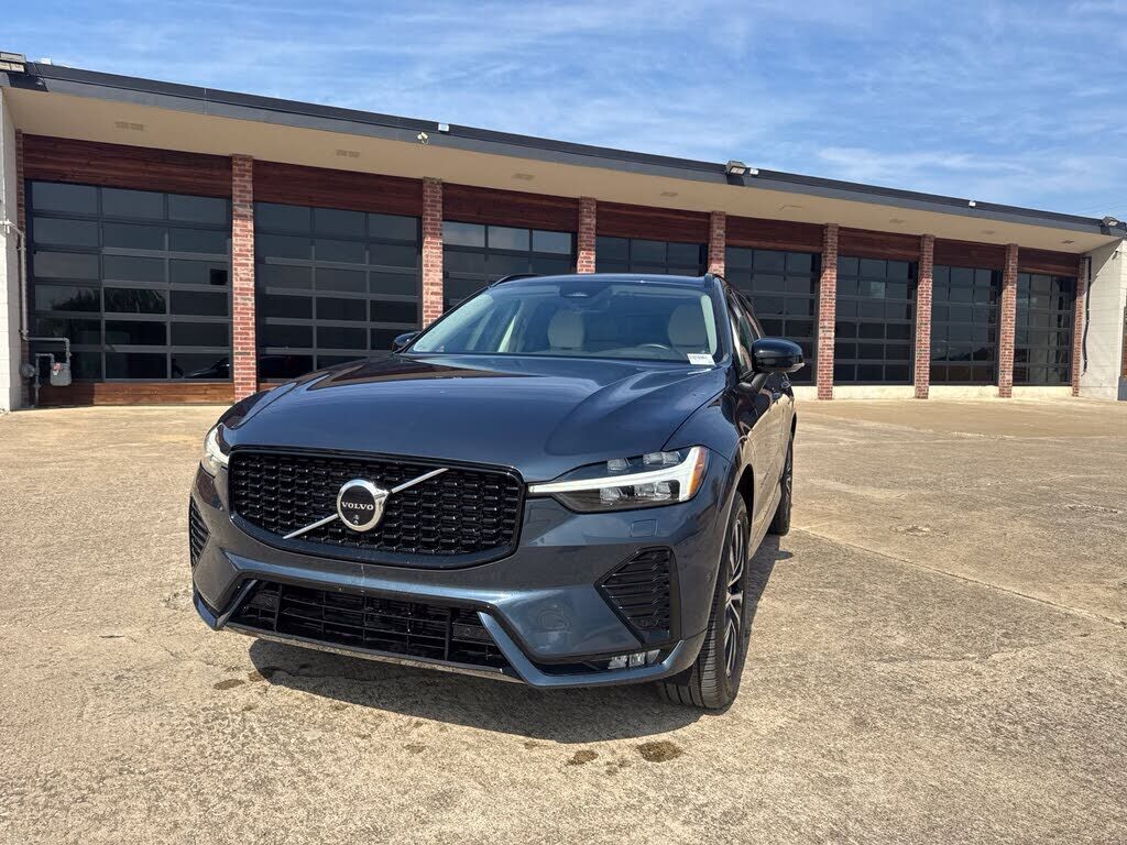 2025 VOLVO XC60