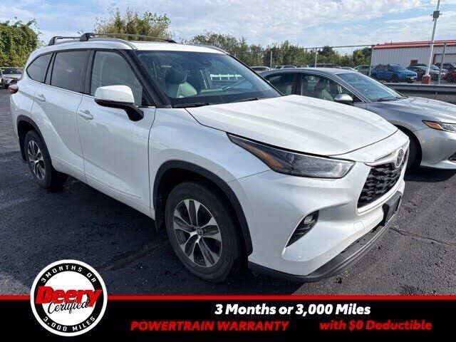 2022 TOYOTA Highlander