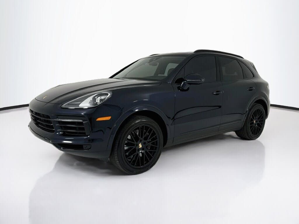 2023 PORSCHE Cayenne