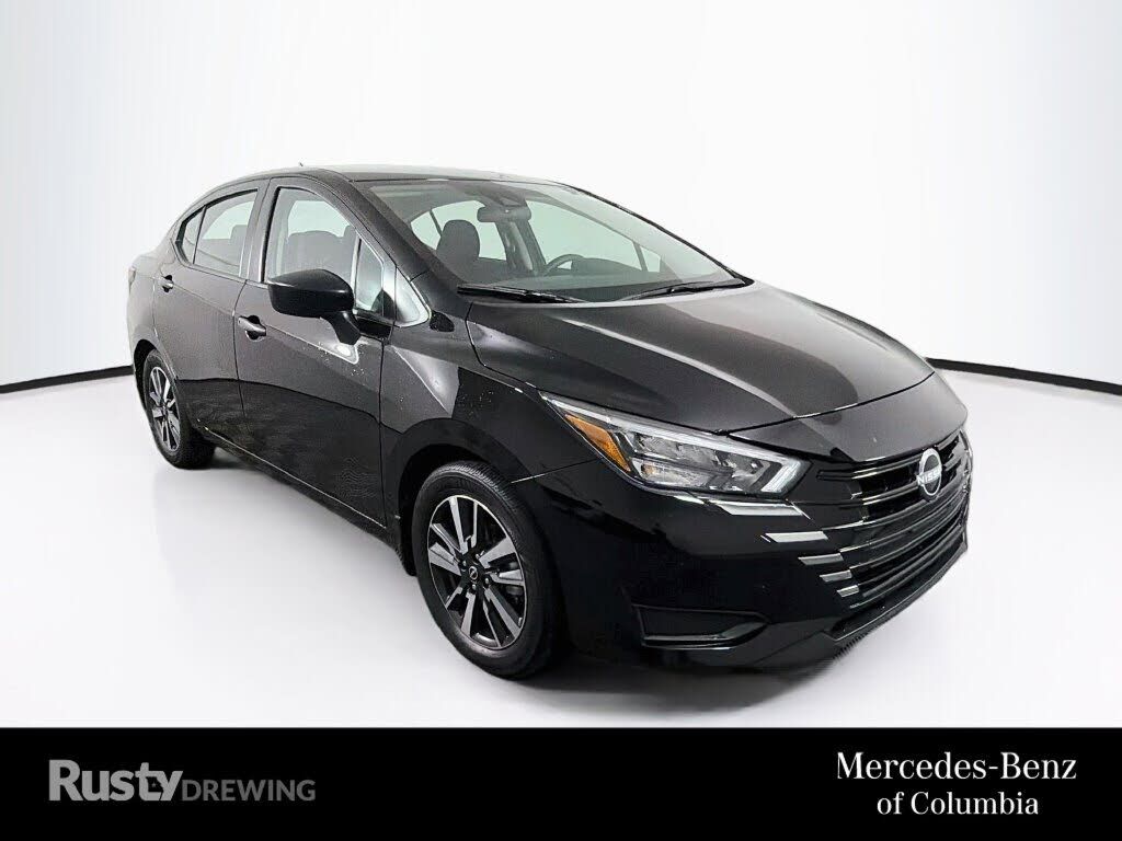 2025 NISSAN Versa