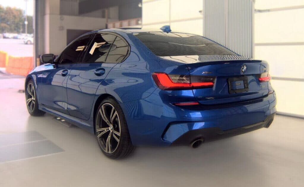2020 BMW 330i