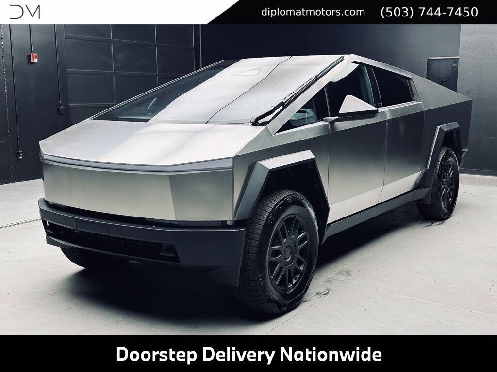 2024 TESLA Cybertruck
