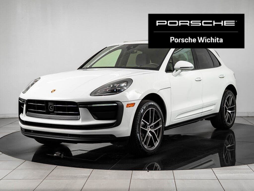 2026 PORSCHE Macan