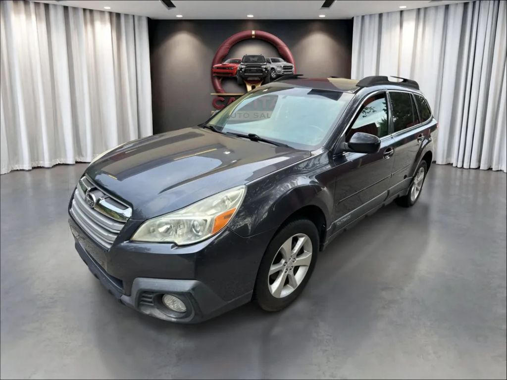2013 SUBARU Outback