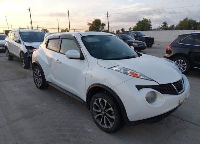 2014 NISSAN Juke