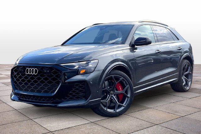 2026 AUDI RS Q8