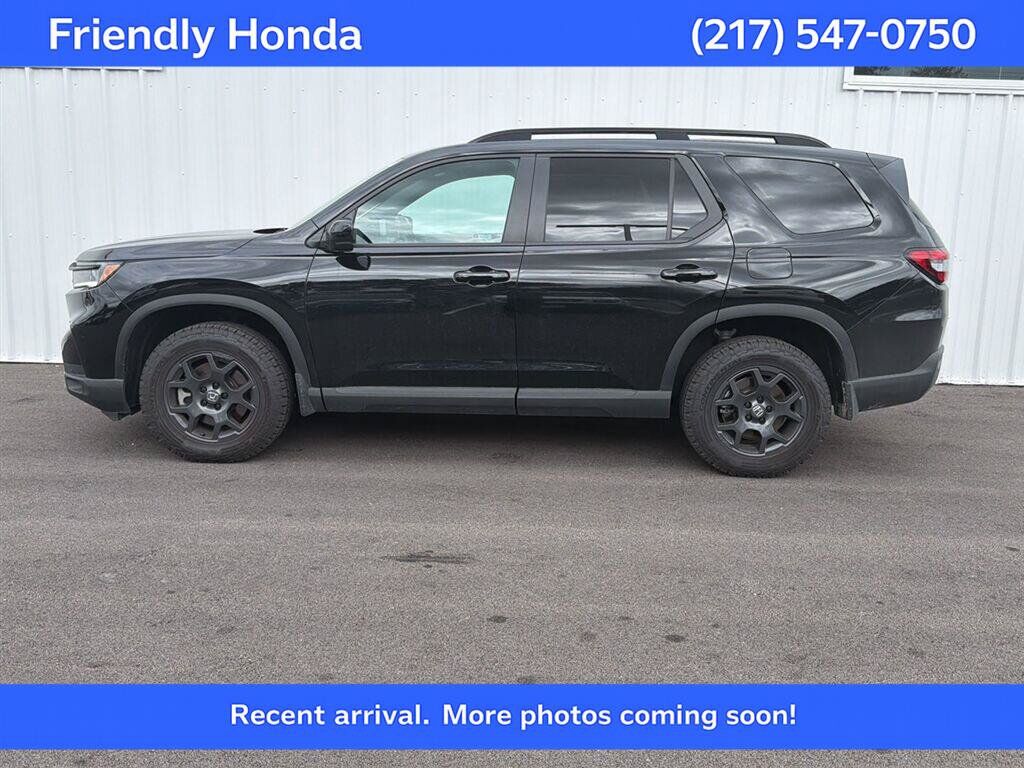 2025 HONDA Pilot