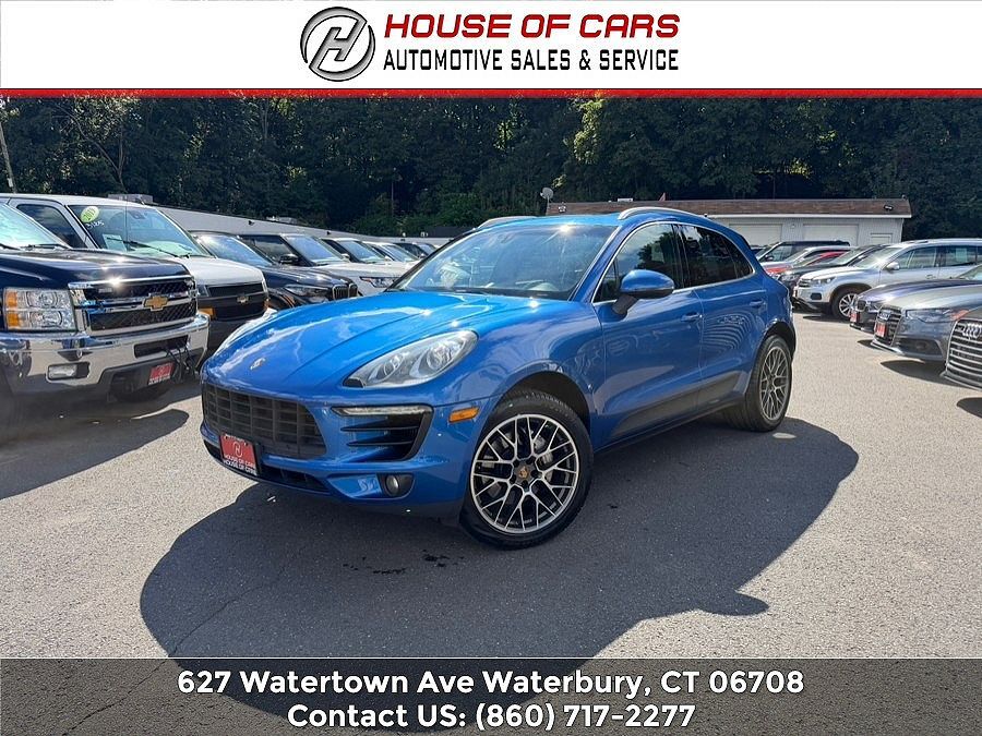 2015 PORSCHE Macan