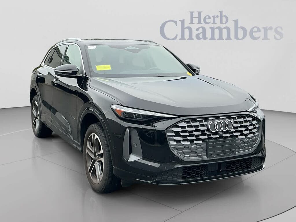 2025 AUDI Q5