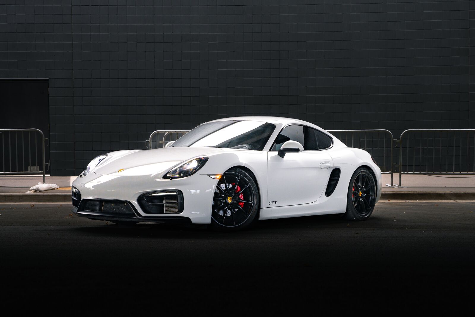 2015 PORSCHE Cayman