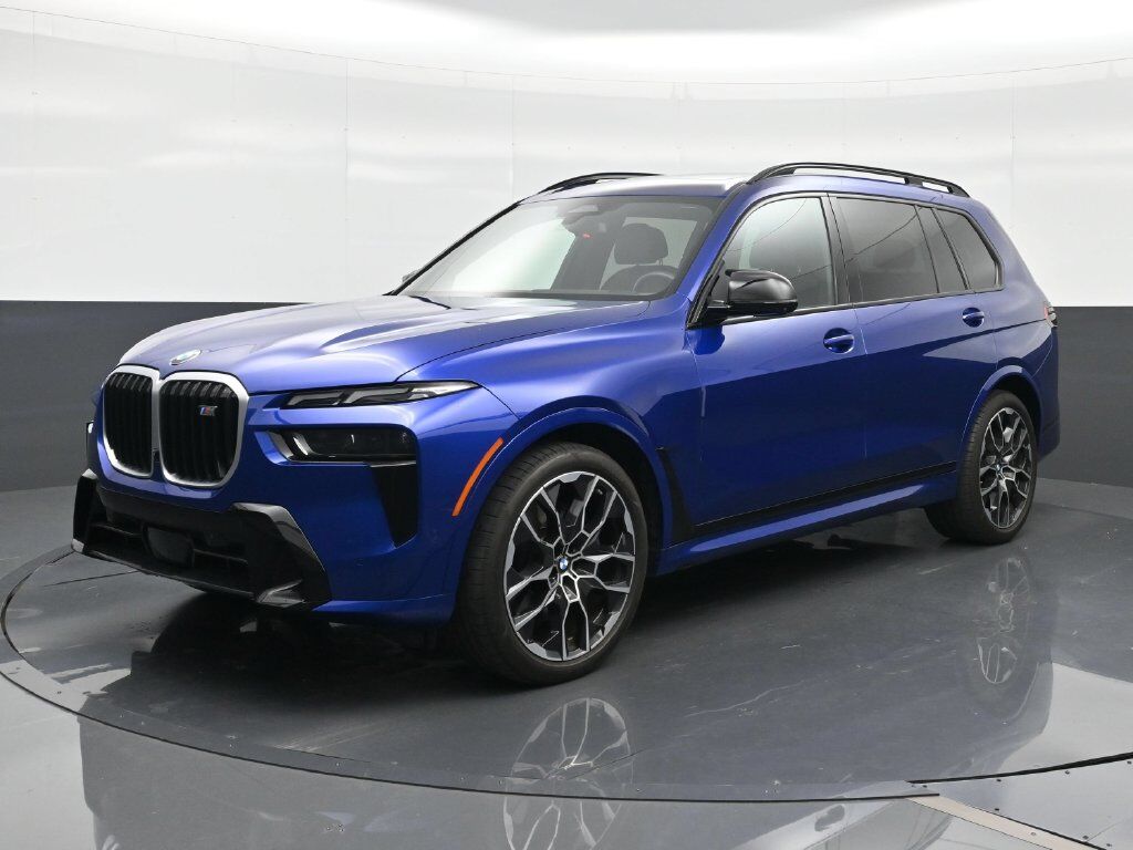 2025 BMW X7