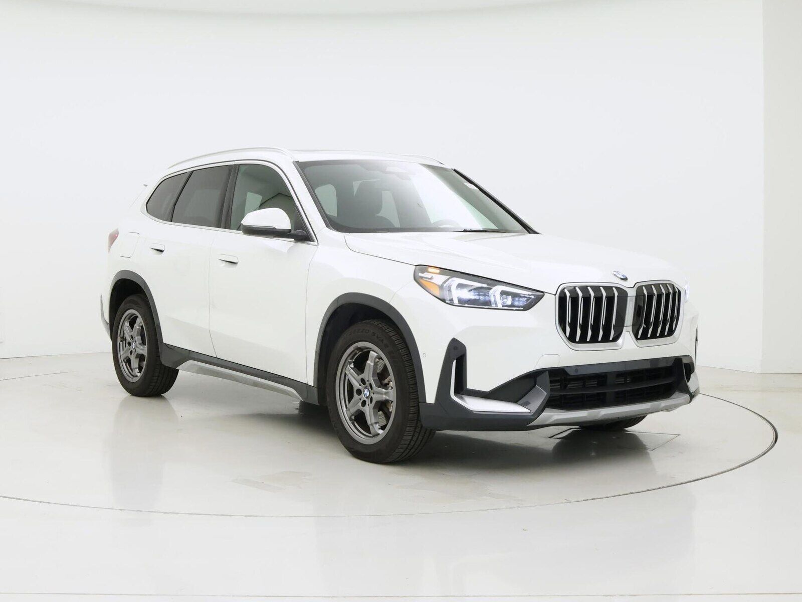 2025 BMW X1