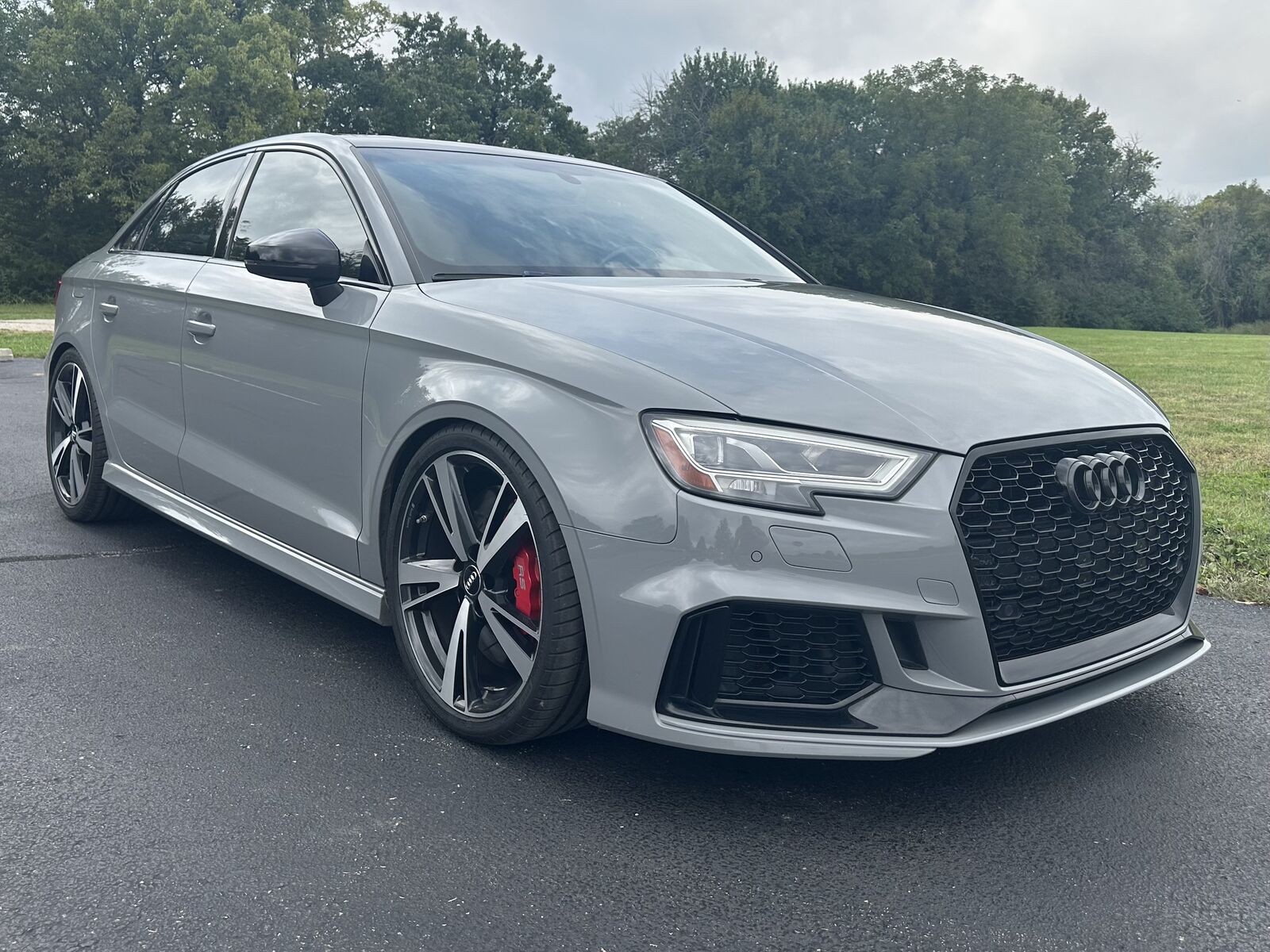 2019 AUDI RS3