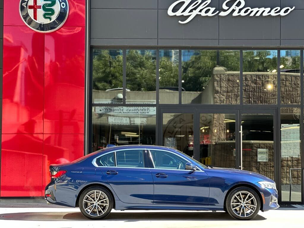 2020 BMW 330i