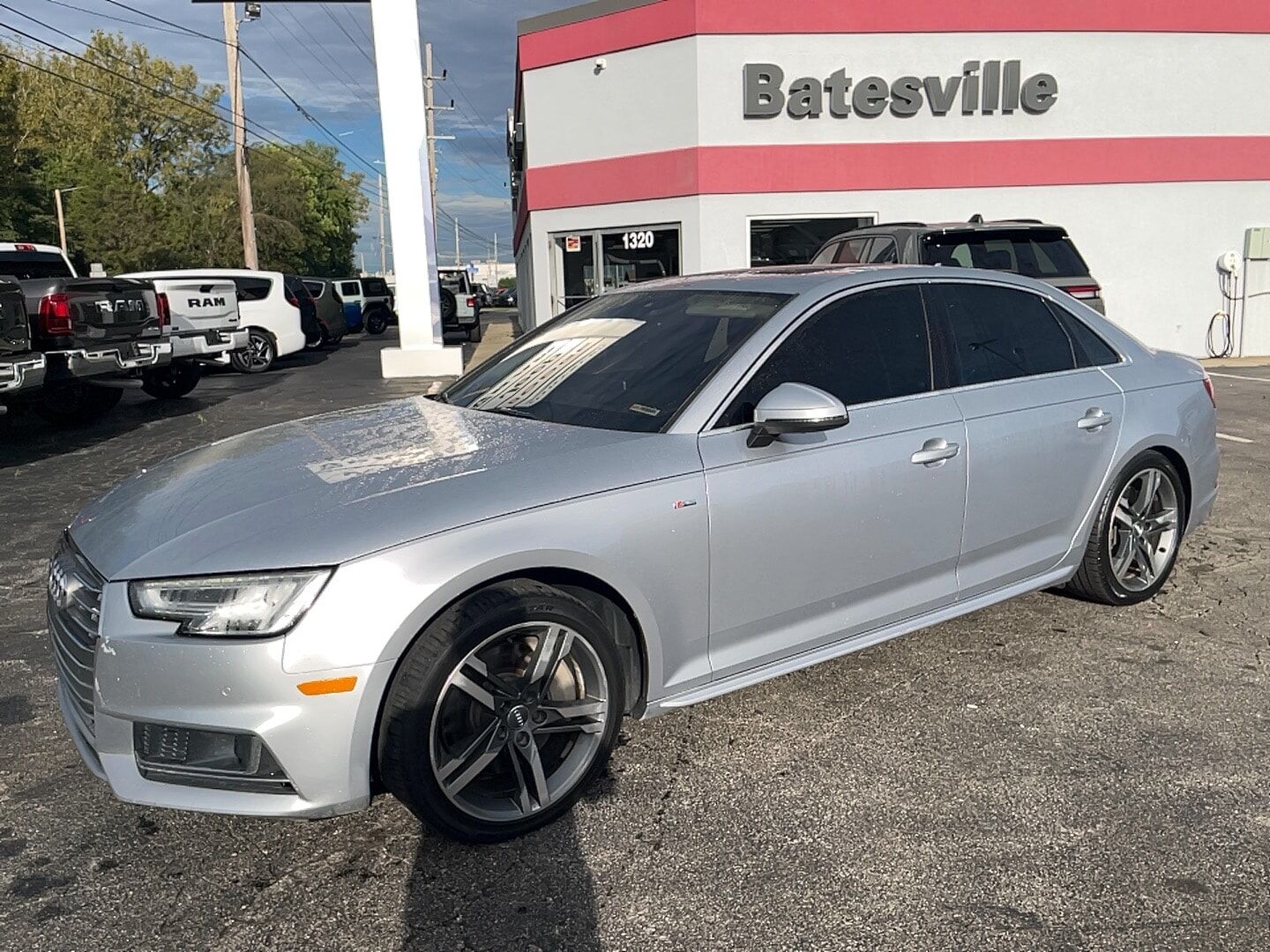 2017 AUDI A4